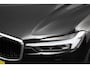 Volvo XC60 2.0 B4 197pk Momentum Pro Navigatie Lederen Bekleding Harman kardon AudioPro DAB Climate Control Camera Stoelverwarming Elektrische bedienbare achterklep