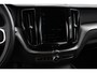 Volvo XC60 2.0 B4 197pk Momentum Pro Navigatie Lederen Bekleding Harman kardon AudioPro DAB Climate Control Camera Stoelverwarming Elektrische bedienbare achterklep
