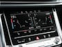 Audi Q8 55 TFSI e quattro Pro Line S | Panoramadak | 360 Camera | B&O | Head-up | Achterasbesturing | Luchtvering | Ambiance interieur | Soft close | Trekhaak | Stuurwiel verwarmd |