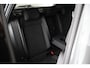 Volkswagen T-Roc 1.5 TSI 150pk DSG R-Line Trekhaak Camera Stoelverwarming Massage Virtual Cockpit Navigatie