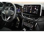 Volkswagen T-Roc 1.5 TSI 150pk DSG R-Line Trekhaak Camera Stoelverwarming Massage Virtual Cockpit Navigatie