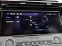Peugeot 308 SW Active Pack Business 1.6 Plug-in Hybrid 180pk Automaat | Navigatie | Climate Control | Cruise Control | Parkeersensoren | Led koplampen | Keyless start | Draadloze Apple Carplay / Android Auto | Volledig digitaal instrumentenpaneel | Elektrisch inklapbare spiegels | Trekhaak | 17" lichtmetalen velgen |