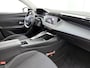 Peugeot 308 SW Active Pack Business 1.6 Plug-in Hybrid 180pk Automaat | Navigatie | Climate Control | Cruise Control | Parkeersensoren | Led koplampen | Keyless start | Draadloze Apple Carplay / Android Auto | Volledig digitaal instrumentenpaneel | Elektrisch inklapbare spiegels | Trekhaak | 17" lichtmetalen velgen |