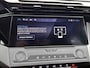 Peugeot 308 SW Active Pack Business 1.6 Plug-in Hybrid 180pk Automaat | Navigatie | Climate Control | Cruise Control | Parkeersensoren | Led koplampen | Keyless start | Draadloze Apple Carplay / Android Auto | Volledig digitaal instrumentenpaneel | Elektrisch inklapbare spiegels | Trekhaak | 17" lichtmetalen velgen |
