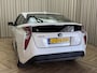 Toyota Prius 1.8 White Edition Adaptive Cruise / HUD / Keyless / Stoelverwarming / JBL / Camera / Navigatie / 17'' LMV