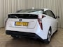 Toyota Prius 1.8 White Edition Adaptive Cruise / HUD / Keyless / Stoelverwarming / JBL / Camera / Navigatie / 17'' LMV
