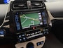 Toyota Prius 1.8 White Edition Adaptive Cruise / HUD / Keyless / Stoelverwarming / JBL / Camera / Navigatie / 17'' LMV