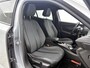 Peugeot 2008 SUV Allure 130pk Automaat | Navigatie | Climate Control | Cruise Control | Led koplampen | Parkeersensoren | Armsteun | Elektrisch inklapbare spiegels | Apple Carplay / Android Auto | Bluetooth | DAB+ radio | Donker getint glas | Dealeronderhouden | 17" lichtmetalen velgen |