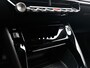 Peugeot 2008 SUV Allure 130pk Automaat | Navigatie | Climate Control | Cruise Control | Led koplampen | Parkeersensoren | Armsteun | Elektrisch inklapbare spiegels | Apple Carplay / Android Auto | Bluetooth | DAB+ radio | Donker getint glas | Dealeronderhouden | 17" lichtmetalen velgen |