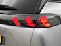 Peugeot 2008 SUV Allure 130pk Automaat | Navigatie | Climate Control | Cruise Control | Led koplampen | Parkeersensoren | Armsteun | Elektrisch inklapbare spiegels | Apple Carplay / Android Auto | Bluetooth | DAB+ radio | Donker getint glas | Dealeronderhouden | 17" lichtmetalen velgen |