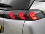 Peugeot 2008 SUV Allure 130pk Automaat | Navigatie | Climate Control | Cruise Control | Led koplampen | Parkeersensoren | Armsteun | Elektrisch inklapbare spiegels | Apple Carplay / Android Auto | Bluetooth | DAB+ radio | Donker getint glas | Dealeronderhouden | 17" lichtmetalen velgen |