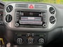 Volkswagen Tiguan 2.0 TSI Sport&Style 4Motion 2e eigenaar dealer onderhouden airco trekhaak parkeer sensor navigatie