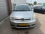 Toyota Verso 1.8 VVT-i Dynamic Bj:2006 NAP!