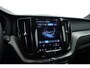 Volvo XC60 2.0 T8 Plug-in hybrid AWD Plus Dark | 455 PK |Luchtvering | Sportstoelen | Zwarte hemel | 360 camera |
