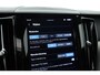 Volvo XC60 2.0 T8 Plug-in hybrid AWD Plus Dark | 455 PK |Luchtvering | Sportstoelen | Zwarte hemel | 360 camera |