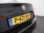 Alfa Romeo Giulia 2.0T Sprint Veloce Interieur | Panoramadak | Afneembare Trekhaak | 19" Licht Metalen Velgen | Camera | Dodehoekbewaking | Apple Carplay/Android Auto | Cruise Control Adaptief | Drive Assist