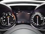 Alfa Romeo Giulia 2.0T Sprint Veloce Interieur | Panoramadak | Afneembare Trekhaak | 19" Licht Metalen Velgen | Camera | Dodehoekbewaking | Apple Carplay/Android Auto | Cruise Control Adaptief | Drive Assist