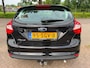 Ford Focus 1.6 TI-VCT First Edition 2e eigenaar dealer onderhouden luxe uitvoering airco cruis control parkeer sensor trekhaak