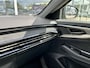 Renault Austral E-Tech Full Hybrid 200 Iconic Esprit Alpine | Trekhaak | Garantie tot 01-2028 | Elektrische Stoelen | Massage | Stoel + Ruit Verwarming | Dodehoek | Two-Tone | Navigatie | Climate Control | Apple CarPlay/Android Auto