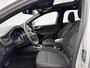 Ford Focus Wagon 1.0 EcoBoost Hybrid ST Line X | Automaat | Adaptief cruise control | Dodehoek detectie | Panorama dak | Draadloos opladen mobiel | Parkeersensoren voor en achter | Achteruitrijcamera | 17" lichtmetalen velgen | Privacy glas |
