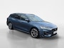 Ford Focus Wagon 1.0 EcoBoost Hybrid ST Line X | NL auto | Dealer onderhouden | Adaptief cruise control | Dodehoek detectie | Winter pack | Elektrische achterklep | Parkeersensoren voor en achter | Achteruitrijcamera | Navigatie | Apple carplay & android auto | 18" lichtmetalen velgen | 12 maanden garantie |