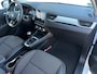 Renault Captur 1.0 TCe 90 Intens | NL auto | Parkeersensoren voor en achter | Achteruitrijcamera | Cruise control | Navigatie | Apple carplay & Android auto | DAB | Bluetooth | 17" lichtmetalen velgen | Keyless entry | Privacy glas |