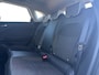 Renault Captur 1.0 TCe 90 Intens | NL auto | Parkeersensoren voor en achter | Achteruitrijcamera | Cruise control | Navigatie | Apple carplay & Android auto | DAB | Bluetooth | 17" lichtmetalen velgen | Keyless entry | Privacy glas |