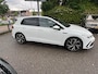 Volkswagen Golf 1.5 eTSI R-Line | 150 PK | Automaat | Panorama Schuif-Kantel Dak | Stoel en Stuurverwarming | Apple Carplay / Android Auto
