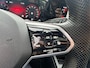 Volkswagen Golf 1.5 eTSI R-Line | 150 PK | Automaat | Panorama Schuif-Kantel Dak | Stoel en Stuurverwarming | Apple Carplay / Android Auto