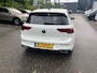 Volkswagen Golf 1.5 eTSI R-Line | 150 PK | Automaat | Panorama Schuif-Kantel Dak | Stoel en Stuurverwarming | Apple Carplay / Android Auto