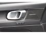 Volvo EX40 Single Ext. Range Ultra 82 kWh / Panorama schuif-kanteldak / 360 Camera / Harman Kardon / Trekhaak / Stuur- en stoelverwarming / Adaptive Cruise / Elektrische best.stoel met geheugen