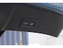 Volvo EX40 Single Ext. Range Ultra 82 kWh / Panorama schuif-kanteldak / 360 Camera / Harman Kardon / Trekhaak / Stuur- en stoelverwarming / Adaptive Cruise / Elektrische best.stoel met geheugen