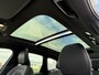 Volvo XC60 2.0 T6 Plug-in hybrid AWD R-Design | SOH:97% | Stoel/stuurverwarming | Standkachel | Power Seats | Memory | Google auto | Apple carplay/android auto | Parkeercamera |