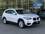 BMW X1 xDrive20i High Executive | Camera | Carplay | Leer | Parkeer Assistent | Driving Assistant Plus -Cruise control adaptief met stop&go, file assistent-grootlichtassistent-rijstrooksensor-