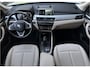 BMW X1 xDrive20i High Executive | Camera | Carplay | Leer | Parkeer Assistent | Driving Assistant Plus -Cruise control adaptief met stop&go, file assistent-grootlichtassistent-rijstrooksensor-