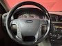 Volvo V70 2.4 Comfort Line  | Stoelverwarming | Trekhaak | Cruise