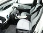Toyota Prius 1.8 HYBRID 122PK WHITE EDITION CVT | Stoelverwarming | Cruise | Camera