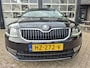 Skoda Octavia Combi 1.2 DEALER ONDERHOUDEN XENON LEDER NAVI