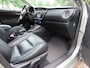 Toyota Auris Touring Sports 1.8 Hybrid Lease Exclusive Leer Panoramadak Stoelverwarming Achteruitrijcamera Ecc Cruisecontrol AFS DAB Xenon Pdc Lm Velgen Trekhaak