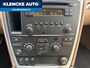Volvo V70 2.4 Automaat 140PK Schuifdak Standkachel Trekhaak Leer Cruise ctrl Parkeersensoren NW APK