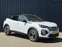 Peugeot 2008 1.2 Hybrid 136 GT | Stoelverwarming | Climate Control | Navigatie | Apple Carplay | Android Auto | Cruise Control | Camera | Schuifdak |