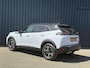 Peugeot 2008 1.2 Hybrid 136 GT | Stoelverwarming | Climate Control | Navigatie | Apple Carplay | Android Auto | Cruise Control | Camera | Schuifdak |