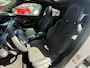 Peugeot 2008 1.2 Hybrid 136 GT | Stoelverwarming | Climate Control | Navigatie | Apple Carplay | Android Auto | Cruise Control | Camera | Schuifdak |