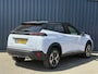 Peugeot 2008 1.2 Hybrid 136 GT | Stoelverwarming | Climate Control | Navigatie | Apple Carplay | Android Auto | Cruise Control | Camera | Schuifdak |