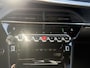 Peugeot 2008 1.2 Hybrid 136 GT | Stoelverwarming | Climate Control | Navigatie | Apple Carplay | Android Auto | Cruise Control | Camera | Schuifdak |