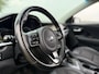 Kia Niro Hybrid 1.6 GDi Plug-In DynamicLine Automaat | Camera Apple CarPlay & Android Auto | H-Leder | Navi | Clima | PDC | Cruise