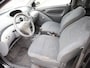 Toyota Yaris 1.0-16V VVT-i YORIN