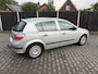 Opel Astra 1.6 Business Airco,Trekhaak,Cv,Radio/cd Bj 2006 leuk beginners auto