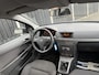 Opel Astra 1.6 Business Airco,Trekhaak,Cv,Radio/cd Bj 2006 leuk beginners auto