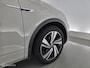 Volkswagen T-Roc 1.5 TSI R-Line Business+ trekhaak|IQ.led|cam|automaat|lmv18
